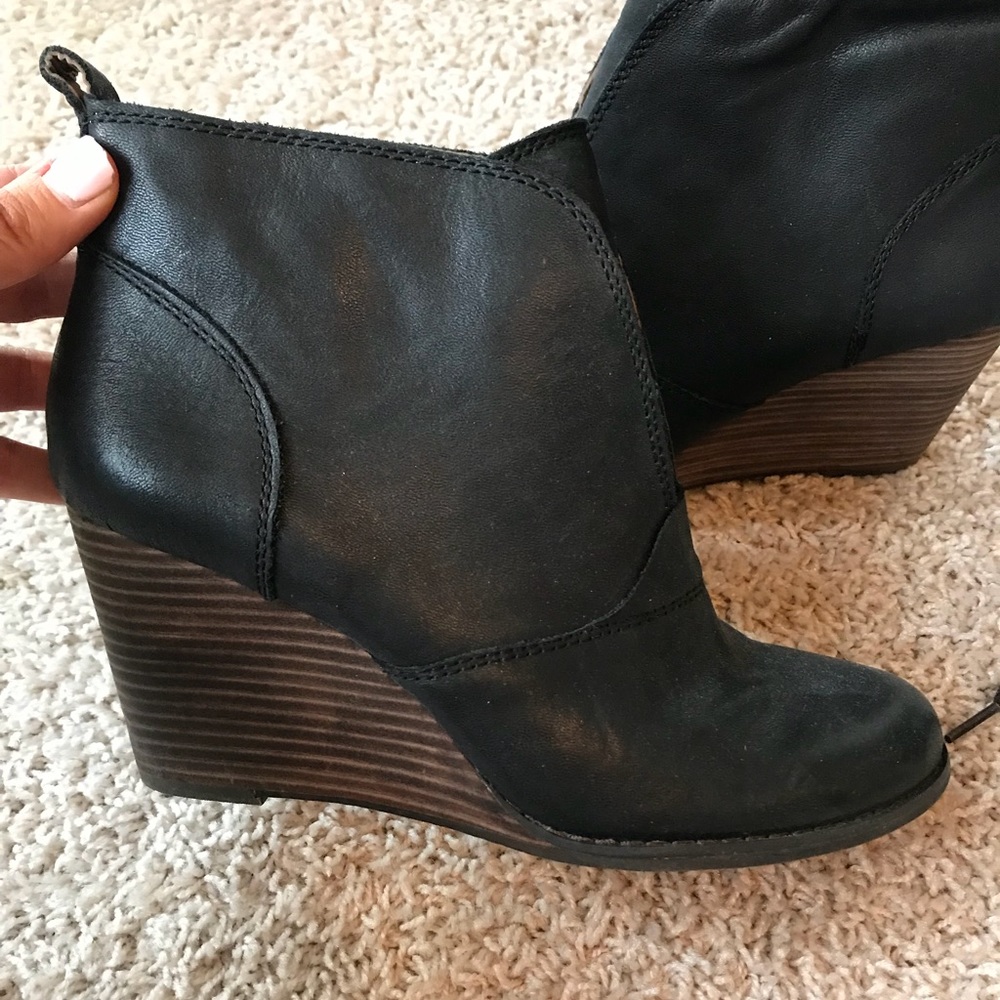 Black Booties EUC
